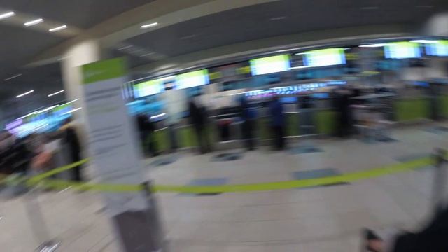 Поездка в Евпаторию. Аэропорт Домодедово. Влог. Часть 1 смотреть онлайн