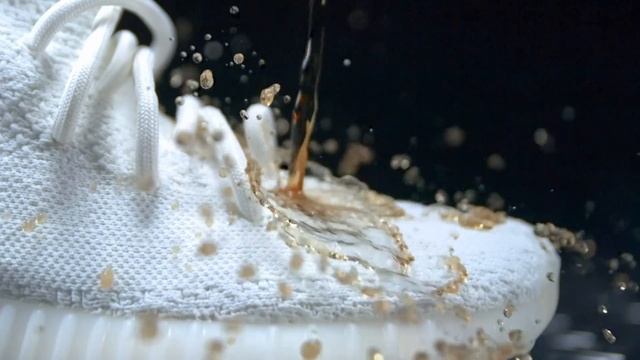 Yeezy Boost 350 V2 Cream White Ketchup and Coke Test - Crep Protect смотреть онлайн