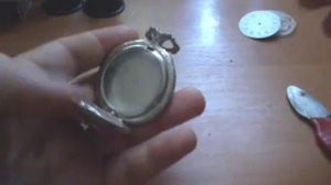 Как открыть карманные часы??