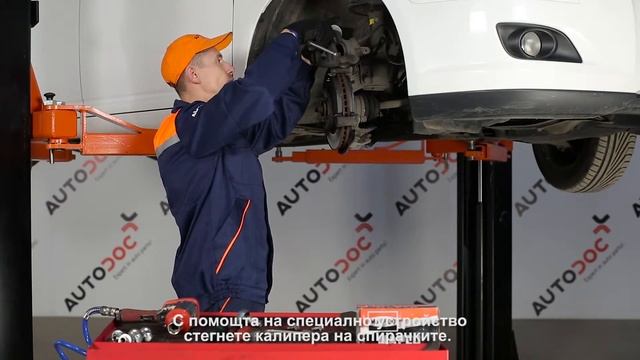 Как да сменим Предни спирачни накладки на TOYOTA AVENSIS 2 T25 смотреть онлайн