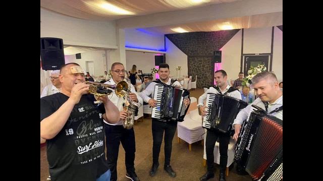MIKAN, GUNE, PEDA - EXTRA DANC LIVE (VlaškiMelos) смотреть онлайн