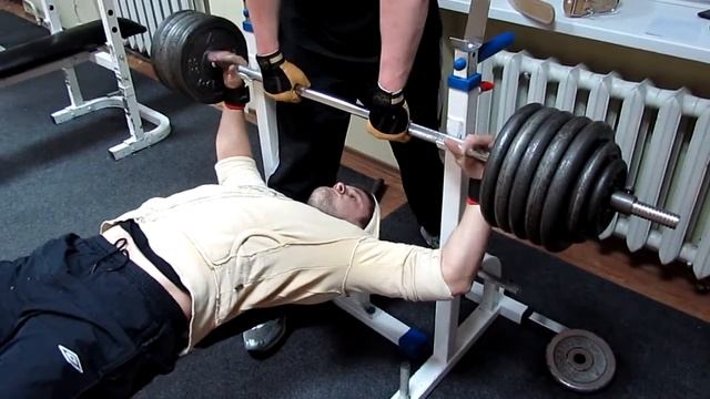 Жим штанги 125 кг...6 раз.avi смотреть онлайн