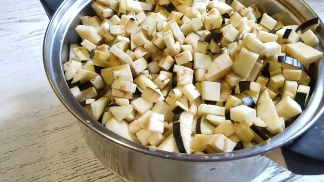 Влог-Рецепт! Баклажанная Икра с лимоном! Вкуснее не бывает! Плюс Кошачий Релакс. смотреть онлайн