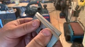 Обзор электрического рубанка Bosch Professional GHO 6500, замена ножей на рубанке