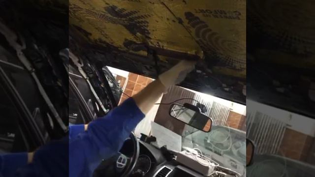 Процесс установки шумоизоляции на Mitsubishi Pajero смотреть онлайн
