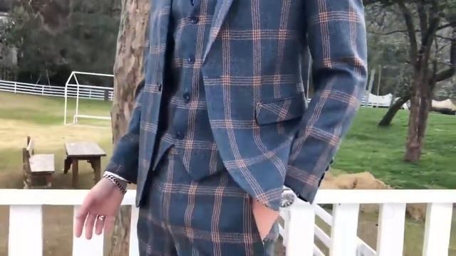 Костюм мужской из трех предметов молодежный для отдыха европейский и американский британский стиль смотреть онлайн