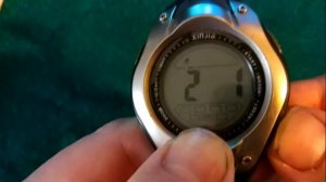 Как настроить электронные часы сделать 24:00 или 12:00 час