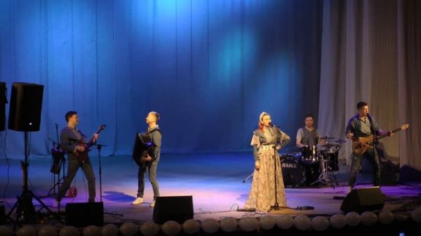 Фолк-группа "Сибирь" -- "Ехал казак с Дону"