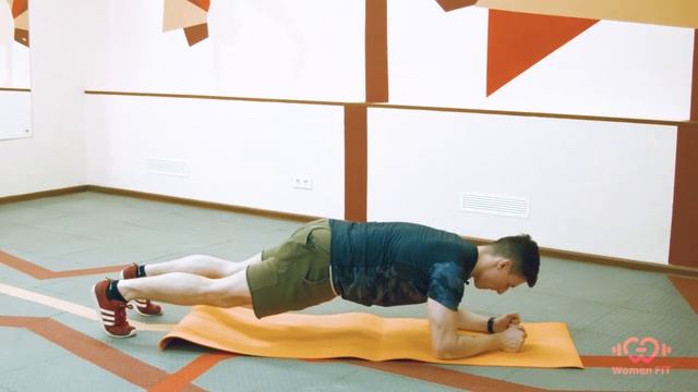 Техника выполнения планки. Фитнес для женщин. Москва смотреть онлайн