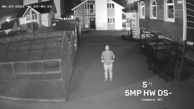 Сравнение Качества Камер HiWATCH - DS-T200 2MP Vs DS - T500 5 MP / Какую Камеру Выбрать?