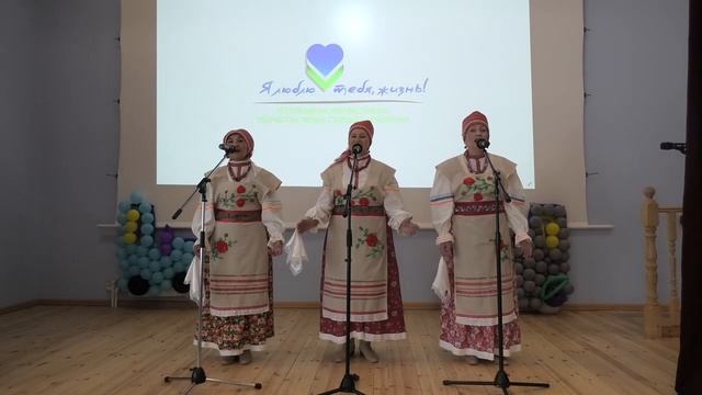 5 Иглинский район Вокальное трио «Хорошее настроение» смотреть онлайн