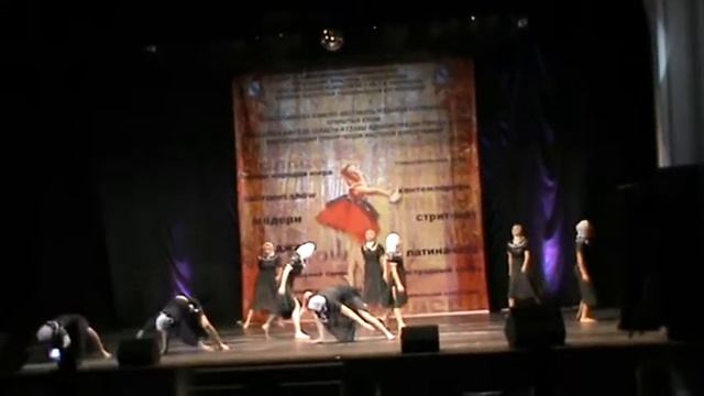 Народный ансамбль танца "ХОРОШЕЕ НАСТРОЕНИЕ". КОЛЕЧКИ смотреть онлайн