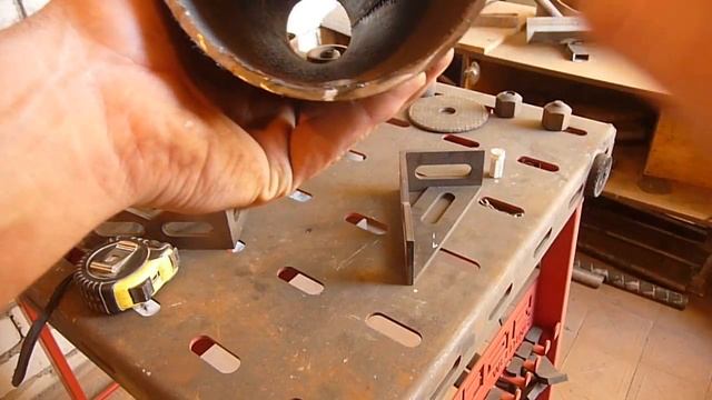 Необычная конструкция из круглой трубы.mp4 смотреть онлайн