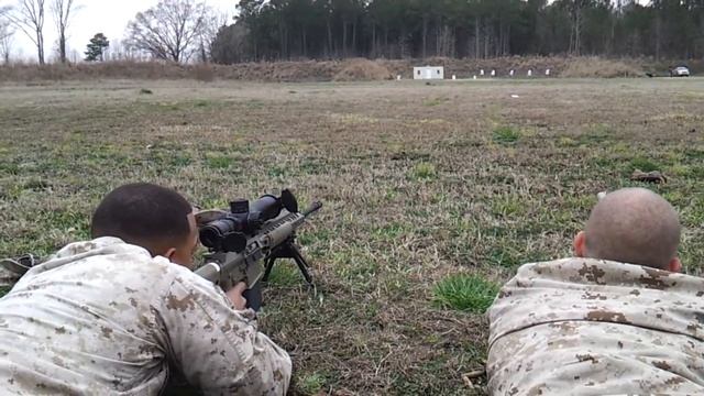 Shooting the m110 sass смотреть онлайн