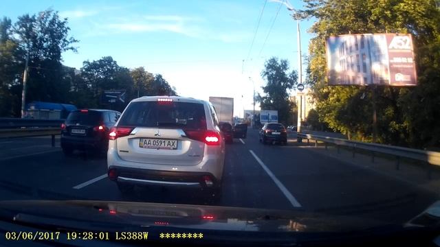 Кража сумки смотреть онлайн