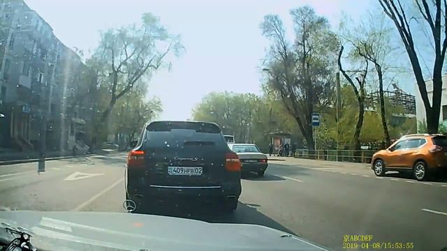 По ул Макатаева в западном напр ни доежая пр Наурызбай батыра смотреть онлайн
