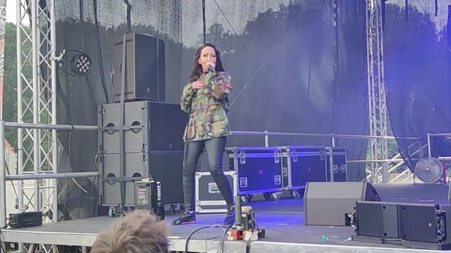 Kelly Llorenna - Set You Free (Back 2 Festival 2023) 4K