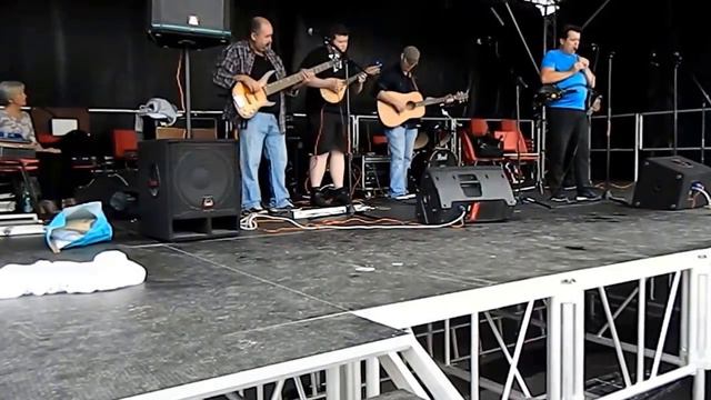 Fast as Folk Live, Playing some Reels, смотреть онлайн