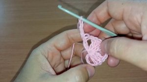 Вяжем простую, летнюю косынку крючком из трёх видов пряжи