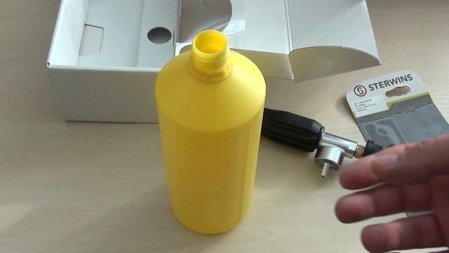 Пеногенератор Karcher на мойке Sterwins с переходной насадкой смотреть онлайн