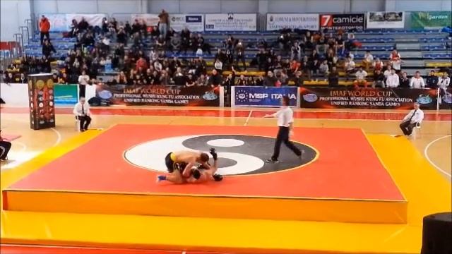 Abdelhamid ELSAYAD VS Alexandru Mocanu -85 KG (Africa VS Europa Roma 2015) смотреть онлайн