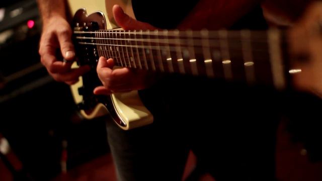 Flying V's - Blowin' Free.mp4 смотреть онлайн