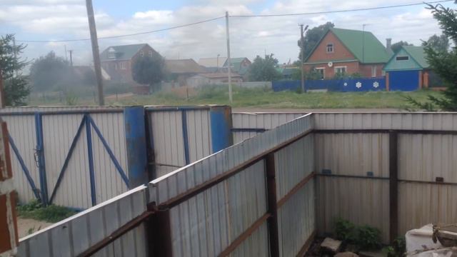 ГОРИТ ДОМ! смотреть онлайн