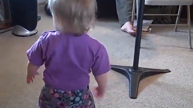Dancing Klezmer Baby! смотреть онлайн