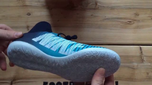 Обзор Детские Футзалки Nike MercurialX Victory VI DF IC Junior 903599-404 смотреть онлайн