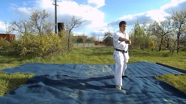 Изучаем Ката  Тайкеку соно ити, 1