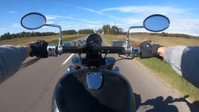 Suzuki Intruder VS 800  RIDE