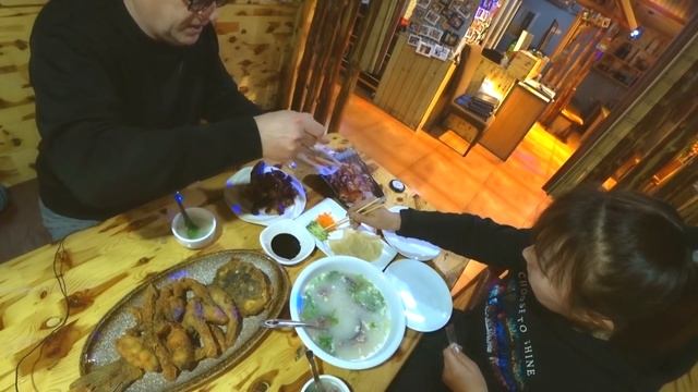 Самая вкусная еда Хуньчунь Китай Ресторан Василиса Сколько работают китайцы смотреть онлайн