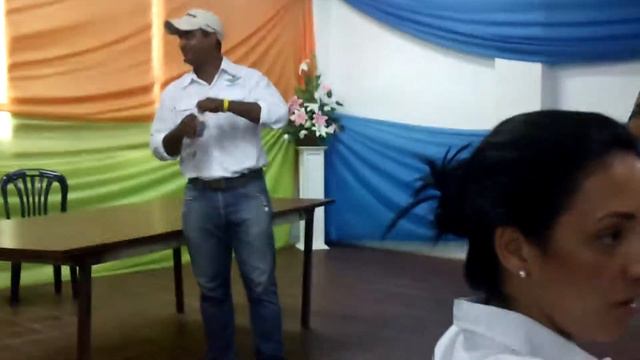 El Negro ahi смотреть онлайн