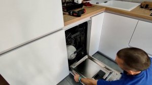 КАК ПОВЕСИТЬ ФАСАД НА ПОСУДОМОЕЧНУЮ МАШИНУ . ФАСАД НА ПОСУДОМОЕЧНУЮ МАШИНУ.