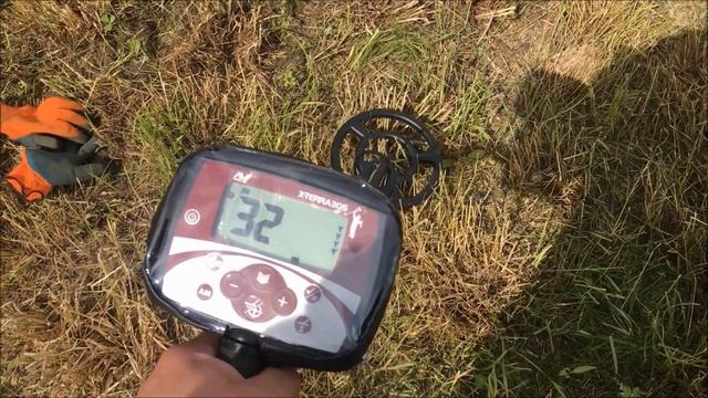 MINELAB X-TERRA305 NEW. Первый выход с новым МД Находки смотреть онлайн