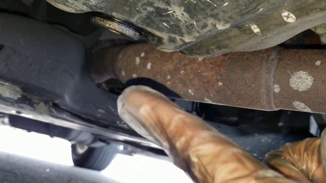 2010 TOYOTA HIGHLANDER HYBRID- TIPS ON CHANGING OUT 02 SENSORS PART-2 смотреть онлайн