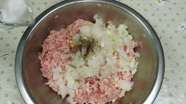 Обалденные котлеты с манкой вместо хлеба смотреть онлайн