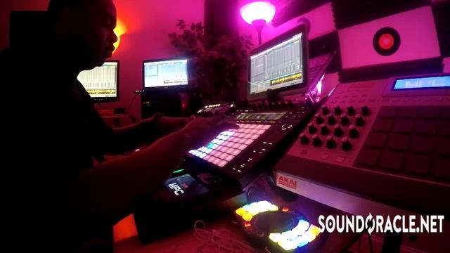 Sound Oracle Using Music Loops, Percussion Loops, and Drums From "The Oracle Vault Pt 1" смотреть онлайн