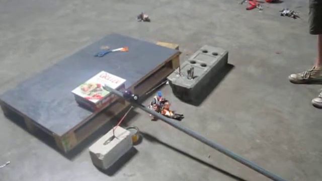 Kettenreaktion - Greyhound смотреть онлайн