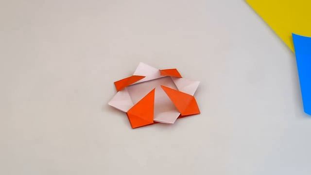 Origami - How to Make a Spinning Top смотреть онлайн
