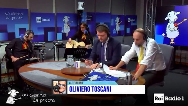 Oliviero Toscani a ‘Un Giorno da Pecora’ «Ma a chi interessa se casca un ponte » смотреть онлайн