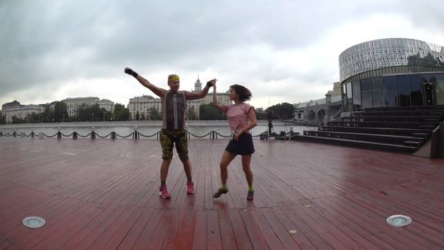 2021-06-28 (1) 19-55 VicIVA + ValeSTAR HUSTLE acro ХОЭ Парк Горького хастл смотреть онлайн