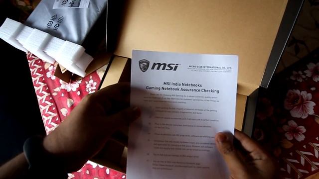 MSI GV62 7RD Gaming Laptop UNBOXING смотреть онлайн