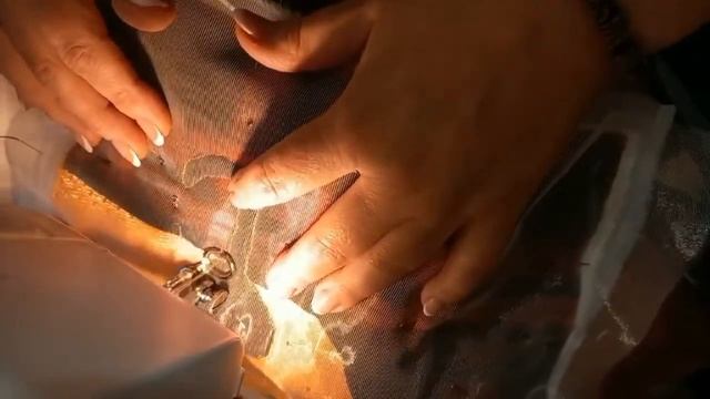 Как сделать картину из остатков ткани!? Стежка, апликация, текстильная картина! смотреть онлайн