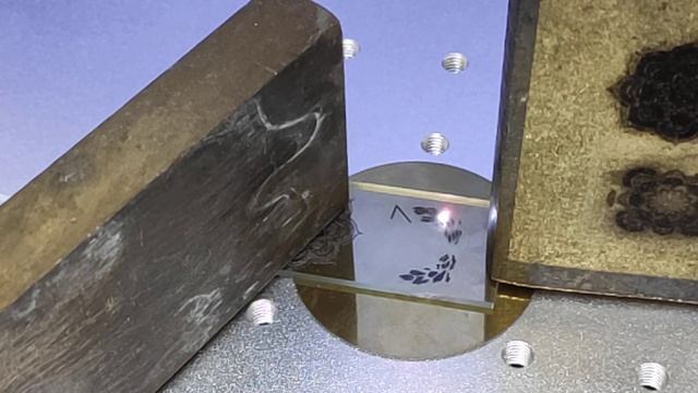 Гравировка на стекле оптоволоконным маркером - МИФ или РЕАЛЬНОСТЬ? JPT50LP и Raycus 20Q