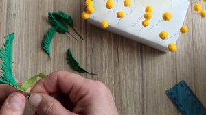 миниатюрная веточка мимоза из фоамирана. магнит. справится даже школьник