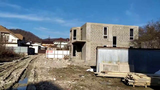 Предлагается к продаже участок правильной формы недалеко от моря с видом на море. смотреть онлайн