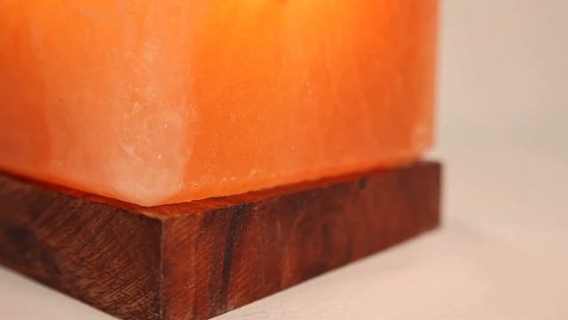 Светильник из розовой гималайской соли "ВЫСОКИЙ КУБ" смотреть онлайн