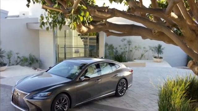 Detroit Auto Show 2017 Lexus LS