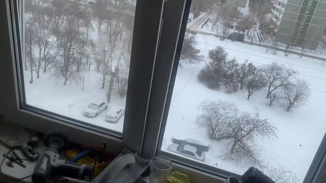 Выходные хуже рабочих будней?. Занимаюсь ремонтом комнаты. смотреть онлайн